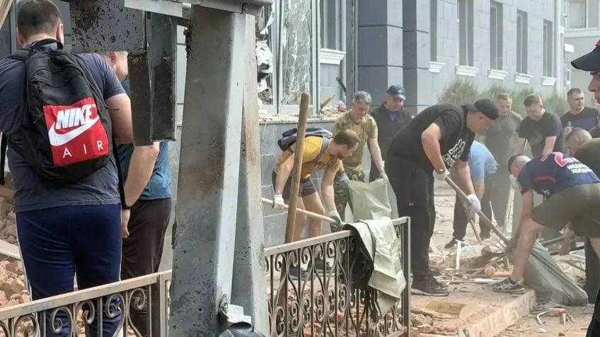 Ataque de drones ucranianos deixa mortos e feridos na Rússia