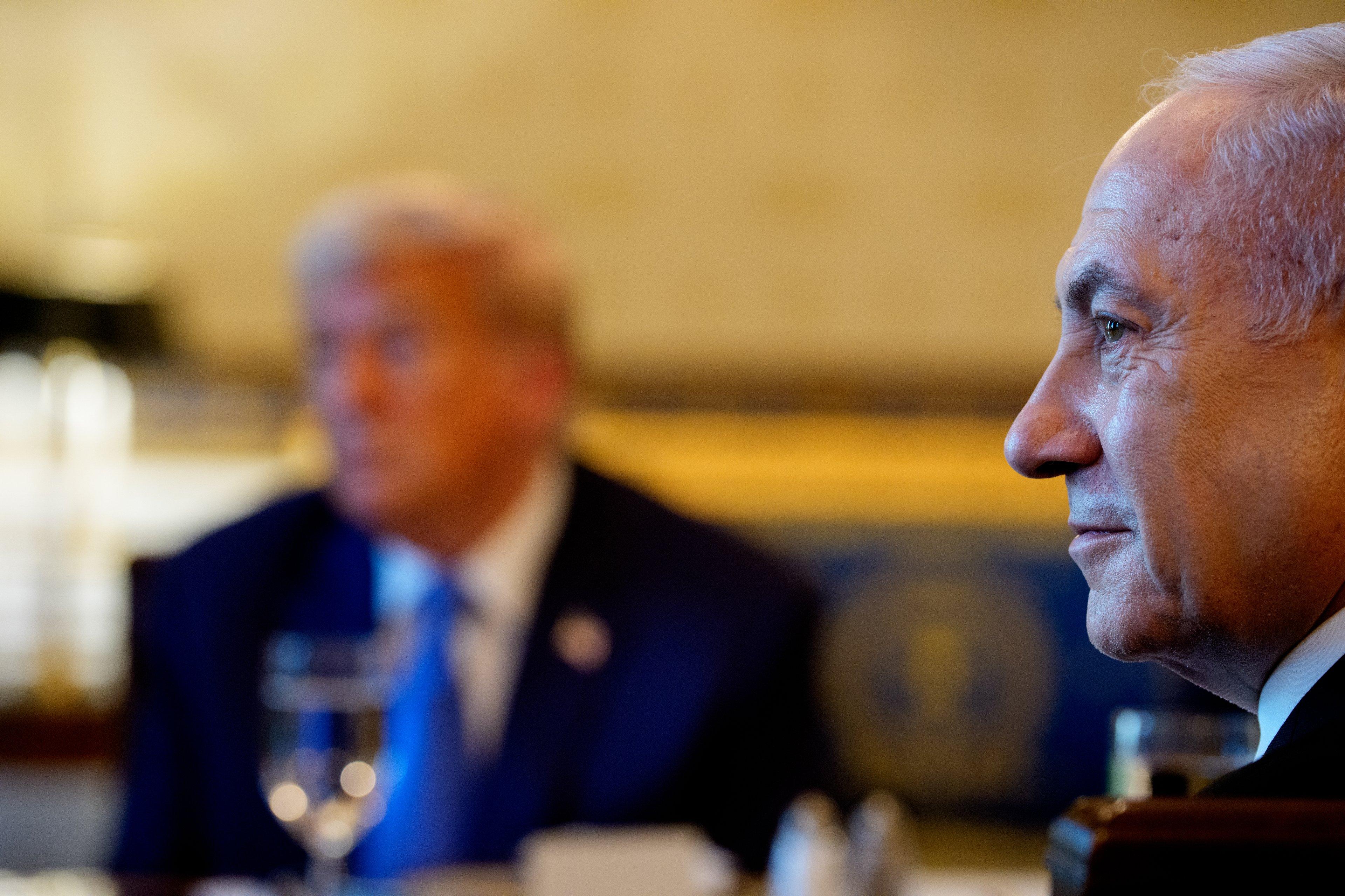 Netanyahu rejeita plano de Trump, priorizando desarmamento do Hamas