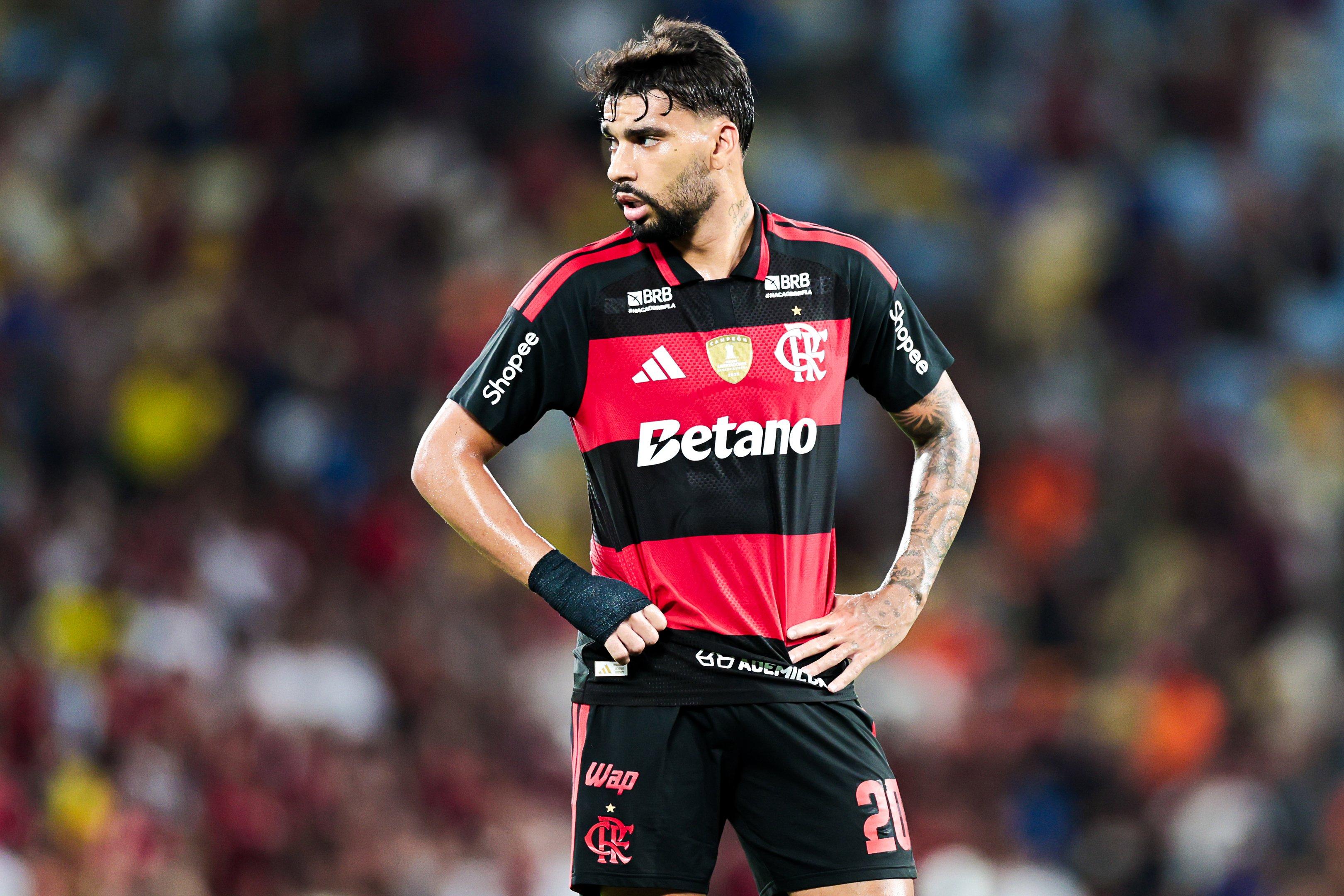 Contratações acima de 15 milhões de euros agitam futebol brasileiro