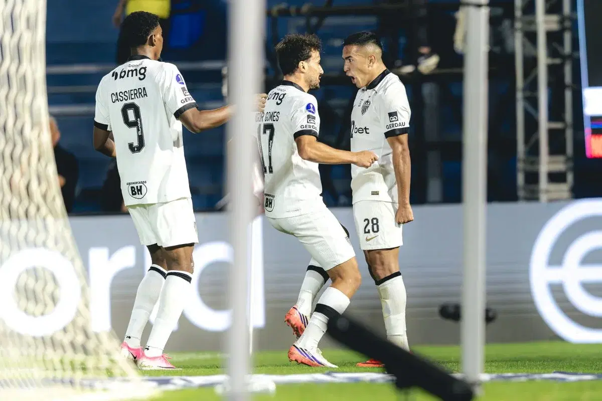 Atlético Mineiro supera o Bragantino na ida das oitavas da Sul-Americana
