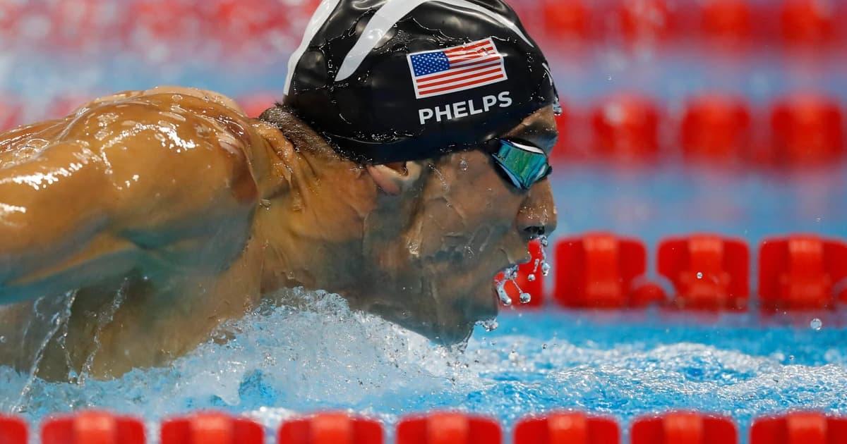 Michael Phelps encerra carreira olímpica com despedida histórica no Rio 2016