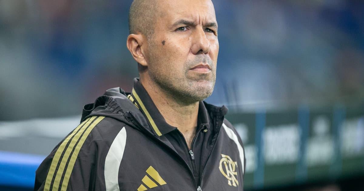 Decisão de Leonardo Jardim gera polêmica entre torcedores do Flamengo
