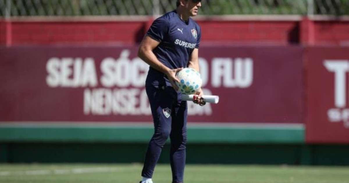 Futuro de Zubeldía no Fluminense depende do clássico contra o Botafogo