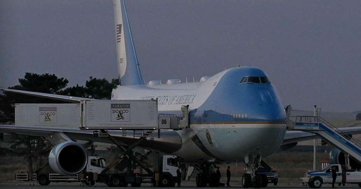 Trump troca de avião em operação secreta por ameaça iraniana na Turquia