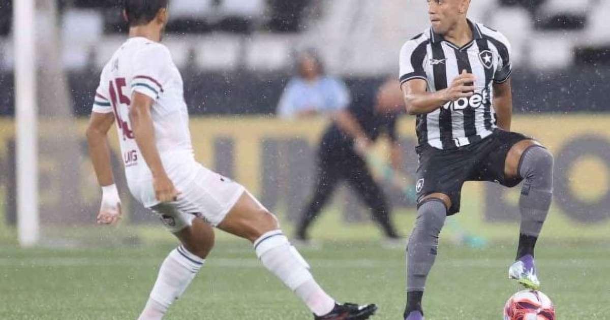 Marçal, do Botafogo, é absolvido pelo STJD e estará disponível contra Athletico