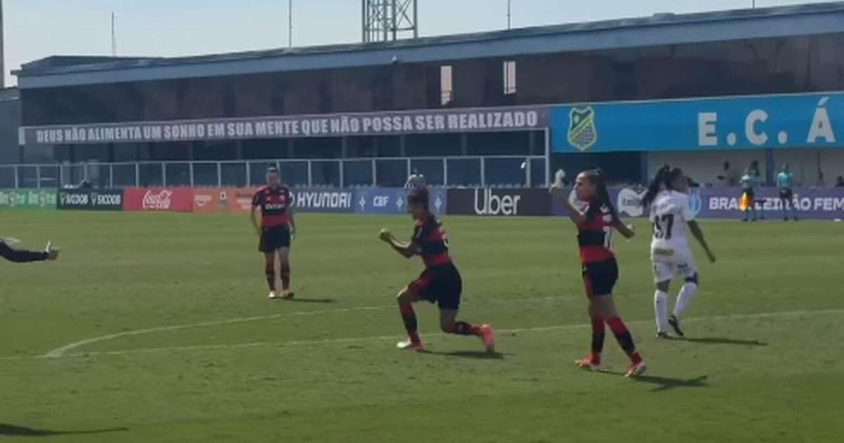 Flamengo vence Santos e retorna ao G8 do Brasileirão Feminino 2026