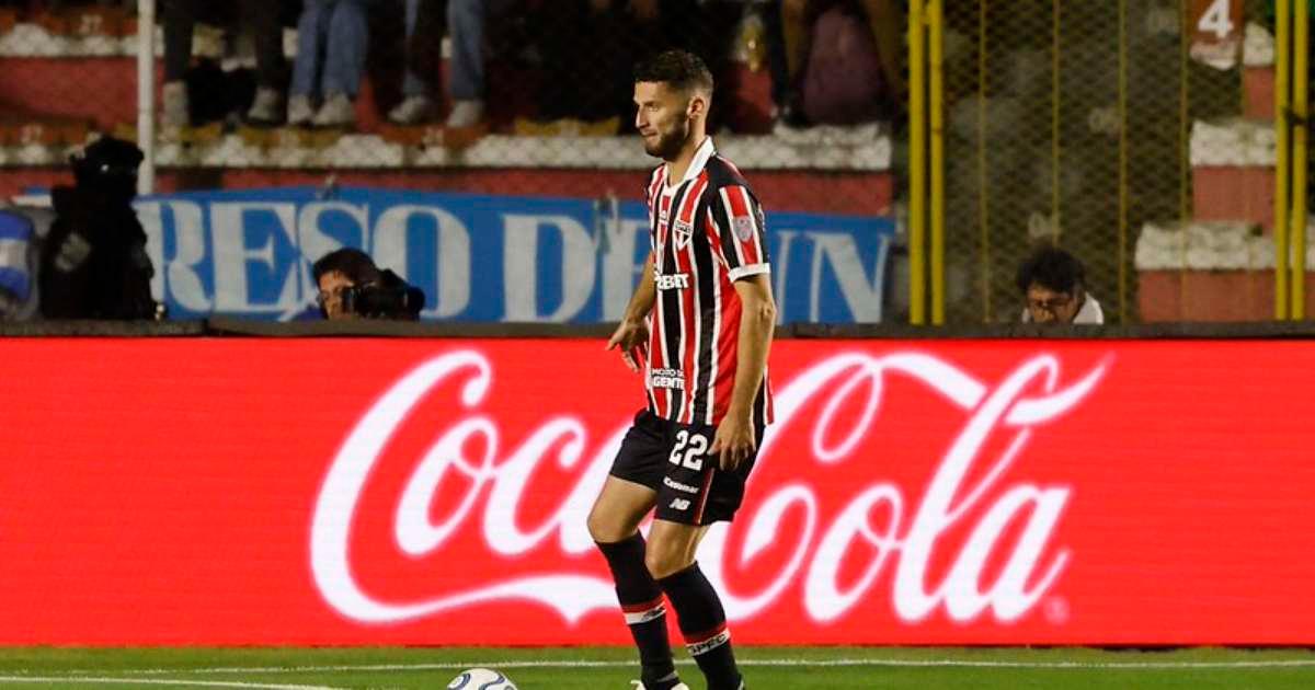 Domingos Duarte exalta torcida do São Paulo após estreia no MorumBIS