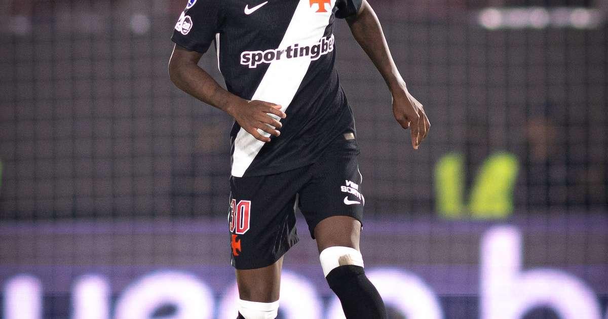 Vasco perde Robert Renan por suspensão para duelo com Cruzeiro