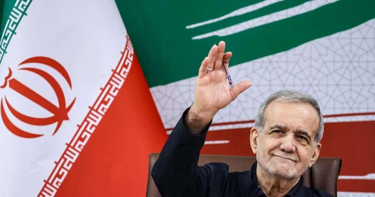 Presidente do Irã afirma que EUA falharam em tentar colapsar o país