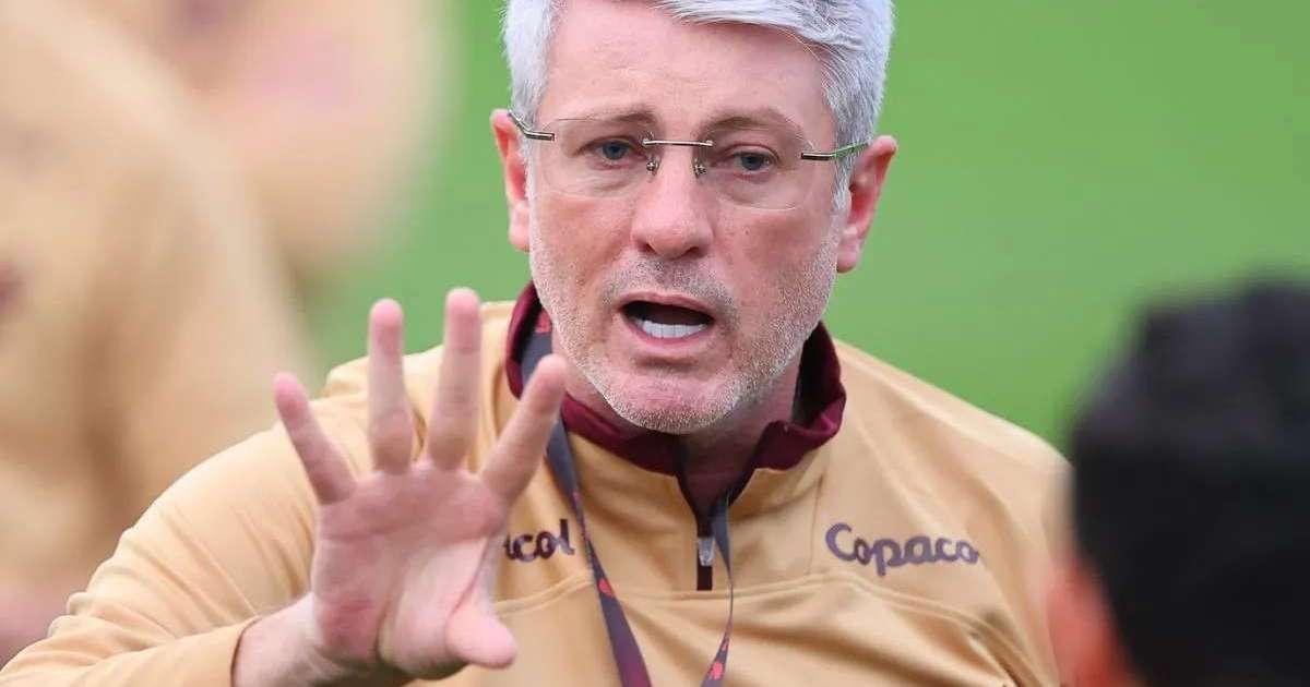 Athletico precisa de 21 pontos para garantir vaga na Libertadores