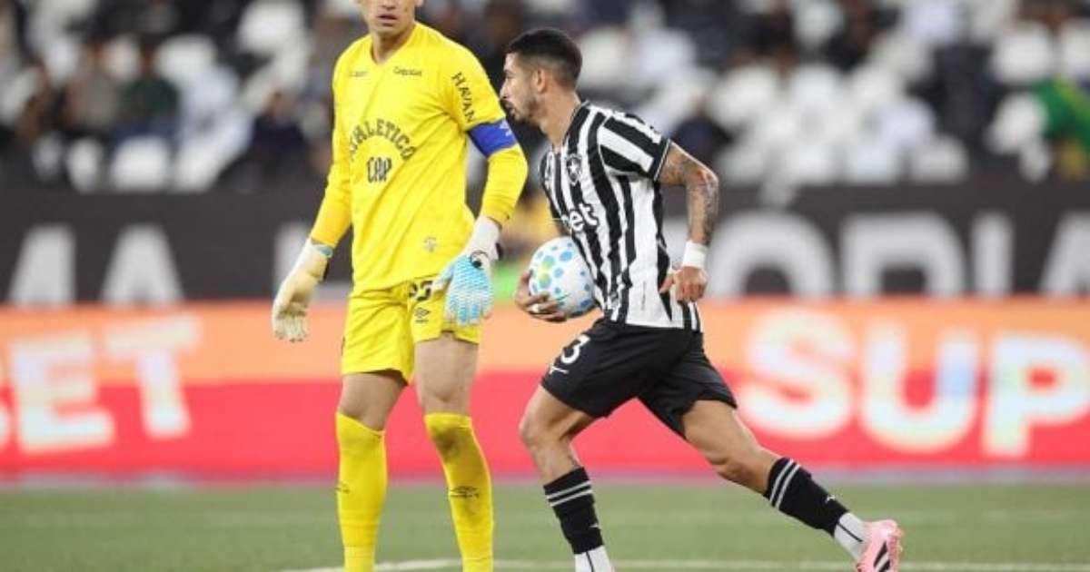 Santi Rodríguez cobra mais eficiência após derrota do Botafogo para o Athletico-PR