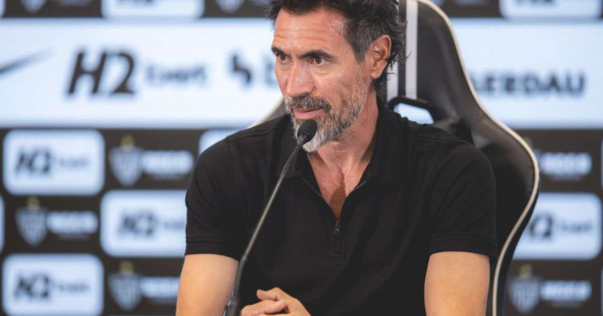 Eduardo Domínguez enaltece momento de Renan Lodi no
