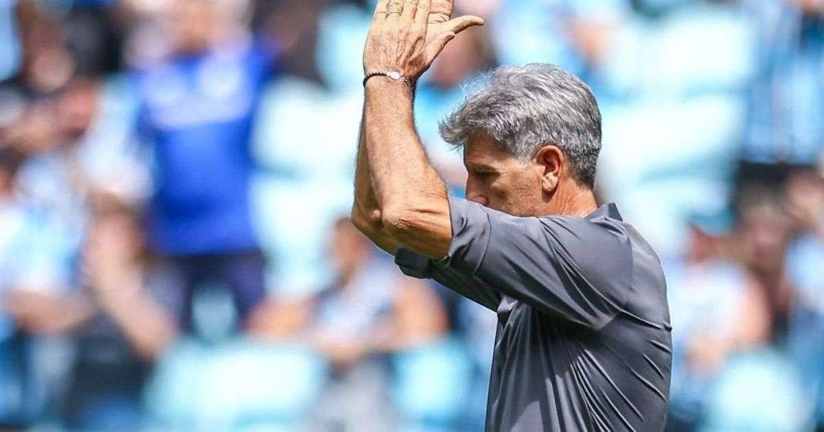 Renato Portaluppi resgata jogadores esquecidos e mexe no
