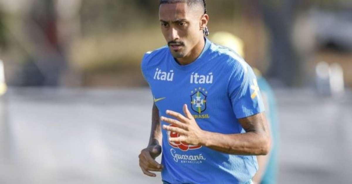 Raphinha deve ser o novo capitão da Seleção Brasileira no